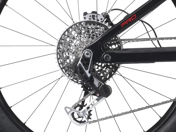 CRUSSIS-e-RACE PRO-17",19",21"RÁM-(BAT.BOSCH-21Ah-750Wh)-(MOT.BOSCH PERFORMANCE LINE CX RACE EDITION, 250W, 85 Nm )-SKLADEM+BONUS KE KOLU  10000Kč  !!! - Image 4