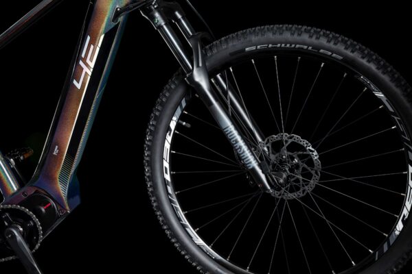 4-EVER-EXSTREAM TEAM (2024) - chameleon / hologram-RÁM-15,5“, 17", 19", 21" (MOT.BROSE Drive Unit S-Mag 95Nm)-(BAT.BMZ V10 Integrated 725 Wh, 20 Ah, 36 V)-NA  PRODEJNĚ-MOŽNO VYZKOUŠET-(TEST.OKRUH) !!! - Image 4