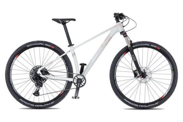 4-EVER-YOGA SRAM 29 Lady - pearl white / rose - Rok 2024 Velikost rámu 15,5", 17,5" -HMOTNOST-12,8Kg-NA PRODEJNĚ-MOŽNO VYZKOUŠET !!!